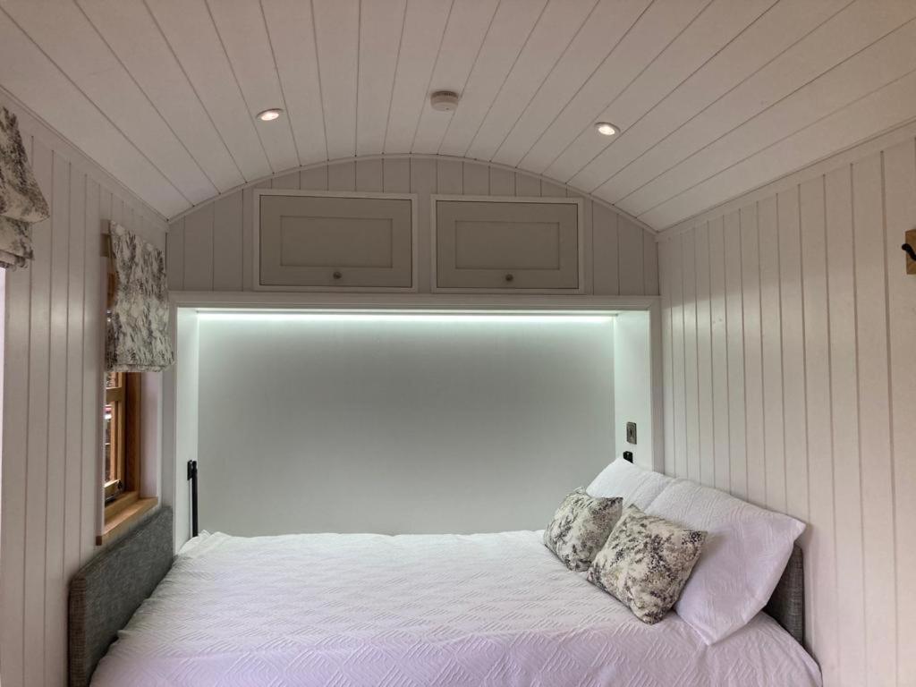 The Snug At Coed Y Gaer Villa Oswestry Luaran gambar